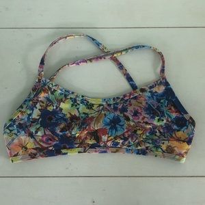 Jolyn Adrian Fixed-Back Top — Floral Pattern